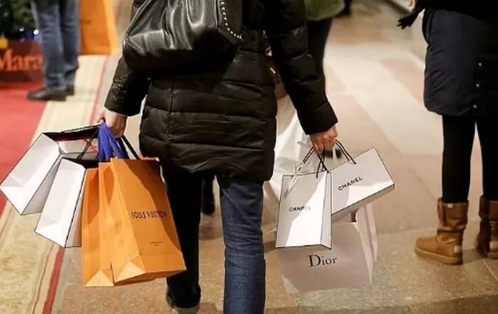 이제 당근마켓·번개장터에서 ‘고가 물건’ 팔면 세금 매긴다