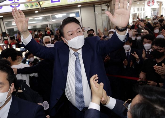 국민 절반 “尹 당선인 국정운영 잘할 것”...4주 만에 50% 넘어