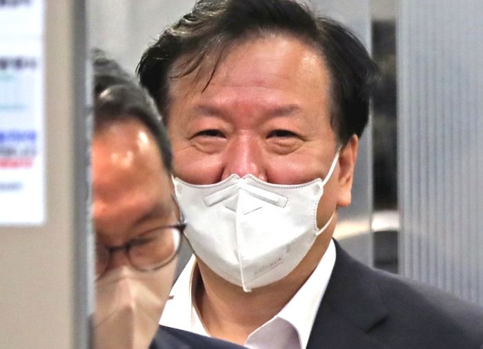 ‘아빠 찬스’ 의혹 이어 아들 병역 의혹까지 터진 정호영 장관 후보