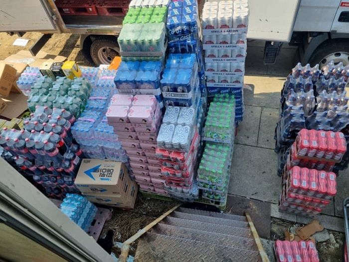 거리두기 풀리면서 더 ‘극한알바’ 됐다는 한강 편의점 알바생이 공개한 사진