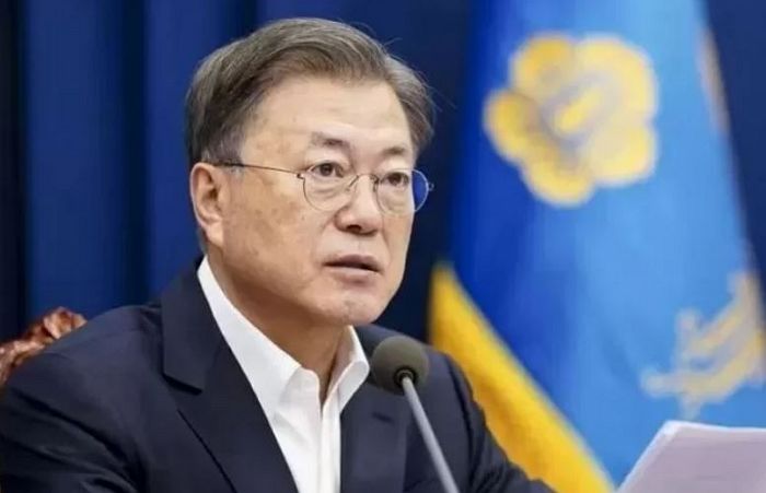 “목숨 구걸하나”, “비참한 말로”...文 퇴임 앞두고 자극적 보도 쏟아내는 日