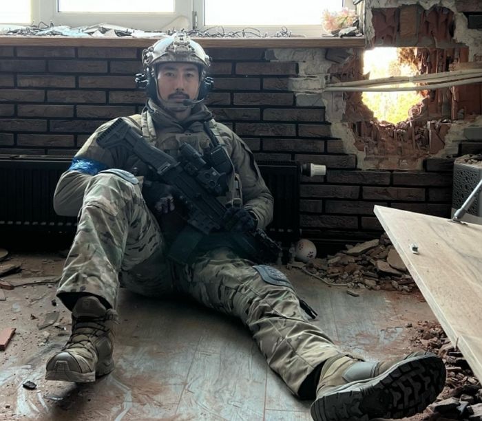 한국 국민 2명 사망 첩보에 우크라이나 국제의용군 “이근, 살아있다”