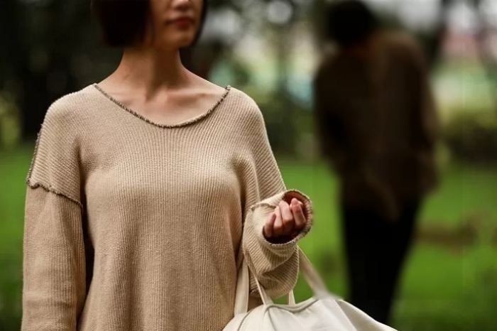 “나 키스 잘하고 자궁도 튼튼해”라며 남자 약사 쫓아다닌 여성 ‘스토커’ 집행유예 선고