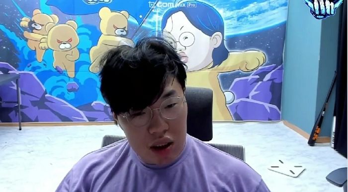 매니저 뽑아달라고 매일 찾아오는 스토커가 ‘문자 테러’ 하자 고소 선언한 BJ 봉준