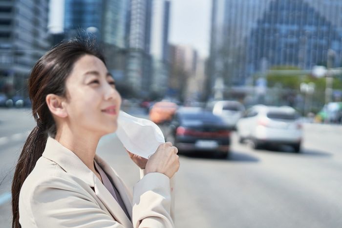 다음주, 실외 마스크 전면 해제...내일(29일) 발표할 듯