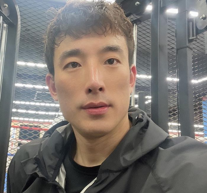 로또 1등에 당첨됐다던 ‘주먹이 운다’ 출신 격투기선수 “장난이었다”며 거짓말 실토