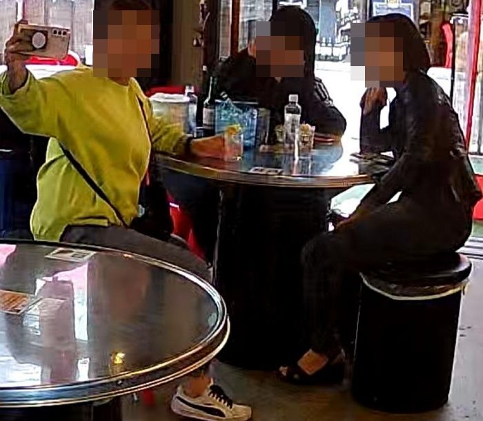 홍대 포차서 먹태·부대찌개 시켜 먹고 셀카 찍으며 놀다가 ‘먹튀’한 아줌마 손님