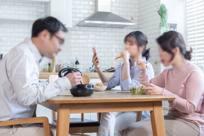 가족 모임 때 처제가 언니 ‘워홀’ 다녀왔다고 말하자 형부가 보인 반응