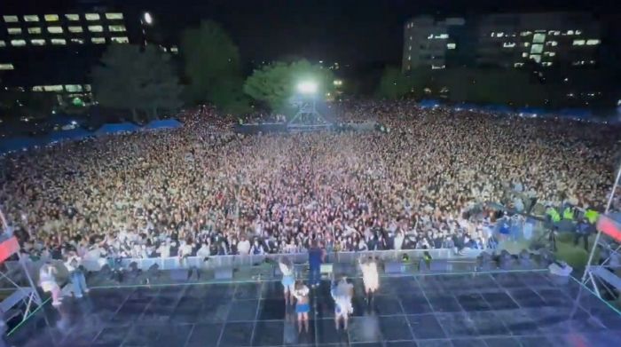 공연 때 물 300톤 쓴다는 싸이가 3년 만에 성균관대 축제서 선보인 역대급 공연 ‘직캠’ 영상