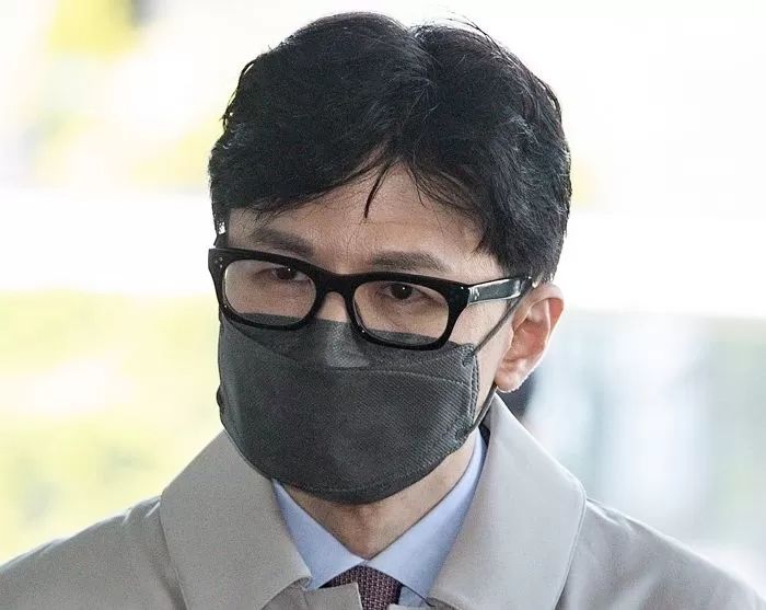 미성년자 딸 조롱글 올린 전직기자 ‘고소’한 한동훈 법무장관 후보자