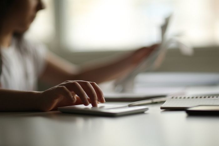 양육비 안 주는 부모, 앞으로는 지급 한 달만 미뤄도 ‘구치소’ 간다