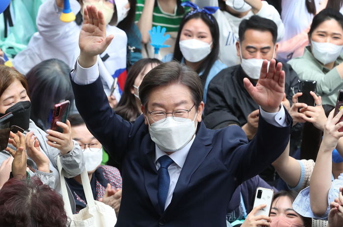 이재명, 尹 당선인 비난 “대장동에서 해먹고...온 몸이 부정부패”