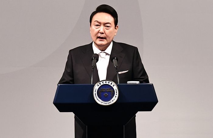 윤석열 정부, 성범죄 전과자들 도망 못 가게 7겹→15겹 ‘슈퍼 전자발찌’로 바꾼다