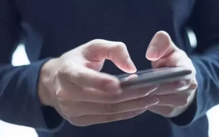 전여친 계좌로 10원씩 보내면서 ‘X같은X’ 욕설 남긴 50대 남성 실형 선고