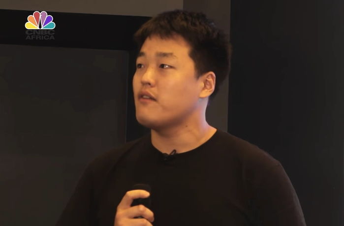 루나, 업비트 상장폐지 확정...다음주 금요일까지 안 팔면 휴지조각 된다