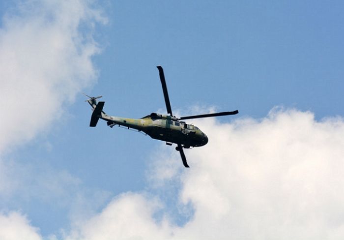 경남 거제서 헬기 추락...소방 “3명 부상 추정”