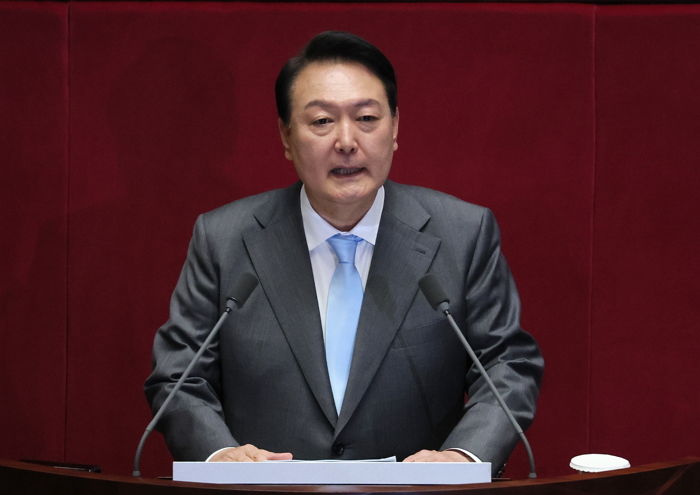 윤 대통령, 첫 시정연설...“북한에 코로나 백신 지원 아끼지 않겠다”