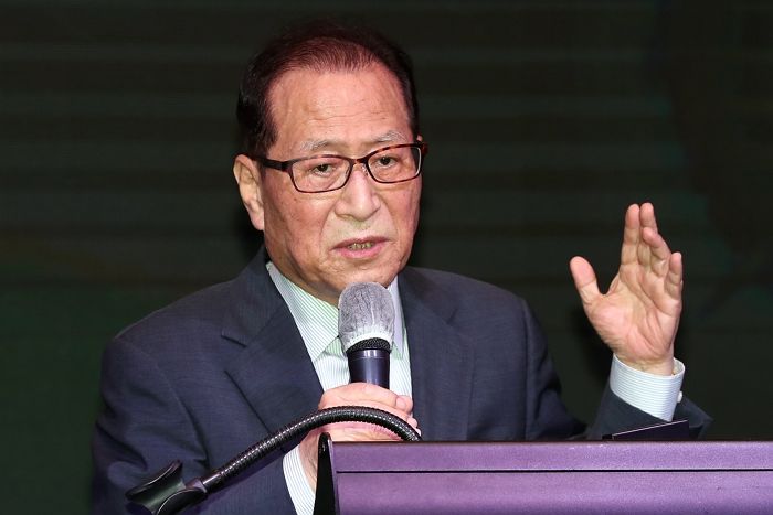 한국 와서 퇴임한 文 만나는 바이든...정세현 “우정 아닌 대북특사 가능성”