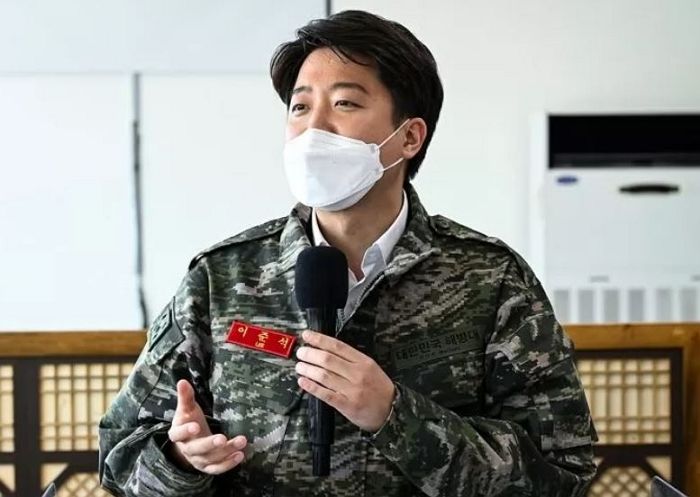 이준석 “병사 월급, 당장 내년부터 130만원...2025년엔 205만원”