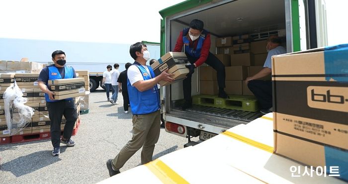 BBQ, 가정의달 맞아 저소득층 이웃 위해 푸드뱅크에 3000만원 상당 가정간편식 기부