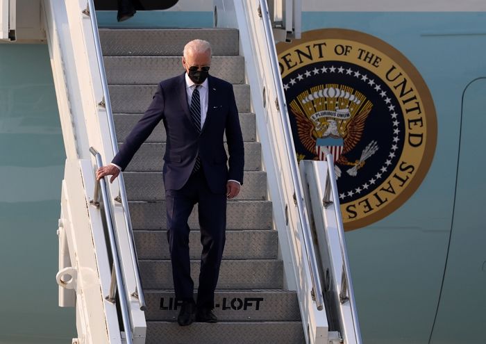 오후 6시 10분, SBS·KBS가 바이든 실시간 방송할 때 맛집 방송 중이던 MBC