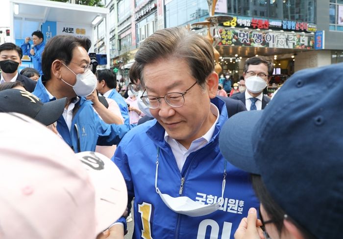 인천 계양을 이재명 45.8% vs 윤형선 49.5%...李, 25년 토박이 동네 의사에 역전당해