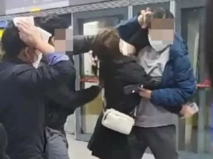 “간호조무사 실습하며 노인혐오 생겨”...‘9호선 폭행녀’가 최후진술서 한 말