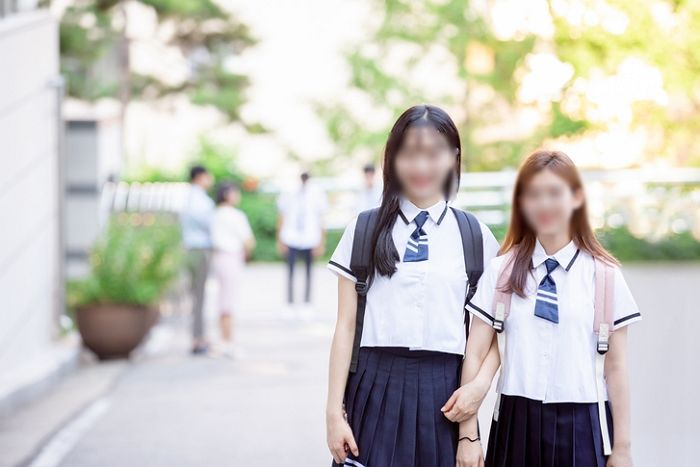 동창에게 13개월 동안 2145회 성매매 강요해 죽음으로 내몬 20대 여성의 최후