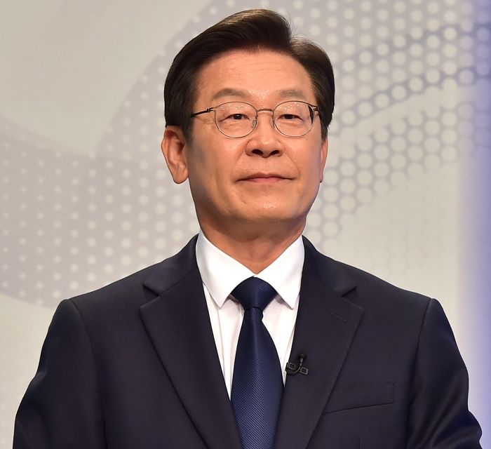 이재명 “배달 종사자 자격 체계적 관리하겠다”...라이더 자격증 도입 가능성