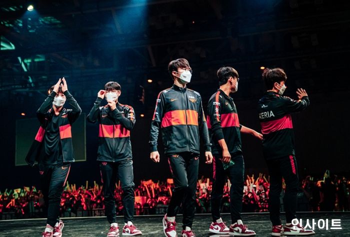 MSI 2022 결승전 결과 T1, 선전했지만 RNG에게 분패