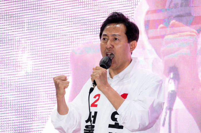 4년 전 1대24 서울 구청장 지도 바뀌나...국힘 “3분의2 탈환”, 민주 “절반 지켜”