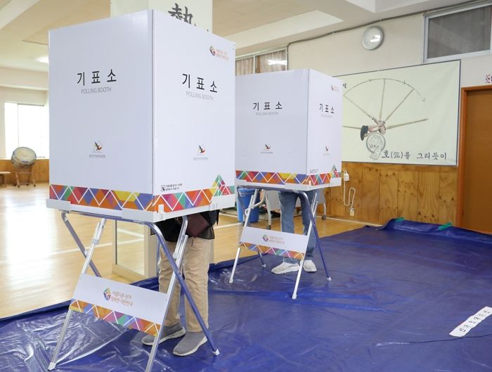 오후 6시 기준 지방선거 투표율 50.0%...4년 전보다 10.2% 낮아