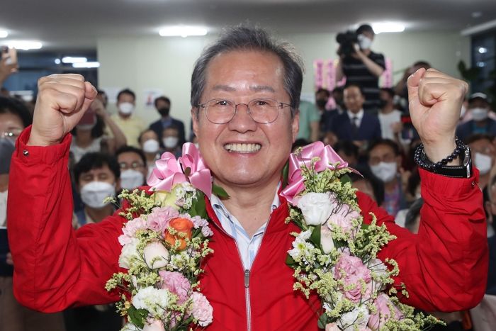 대구시장 당선된 홍준표 “윤석열 대통령, 날 무시할 수 없을 것”