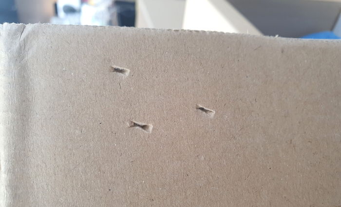 ‘개구리소년’ 사건 범행 도구로 지목된 버니어캘리퍼스로 ‘내려찍기’ 실험을 해봤다