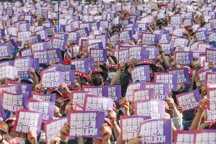 효순·미선 20주기 추모제에 몰려든 민주노총 “주한미군 몰아내자” 구호