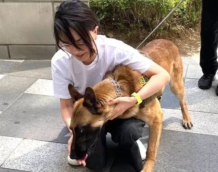 김건희 “개 식용 종식돼야...개 먹는 곳 우리나라와 중국뿐”