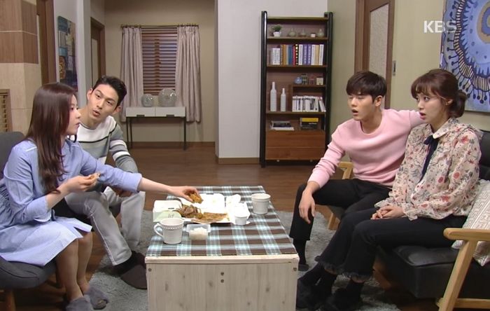 가족 넷인데 부모님이 매번 치킨 한마리만 시켜줘 부족하다는 고등학생에 누리꾼들이 보인 반응