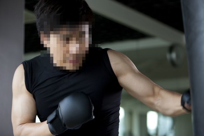 제주서 술 마시고 시비 붙은 씨름 선수 폭행해 얼굴 뼈 골절 시킨 복싱 선수