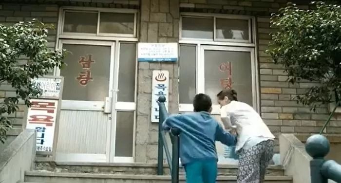 내일(22일)부터 만 4살 이상 남자아이는 엄마 따라 ‘여탕’ 못 간다