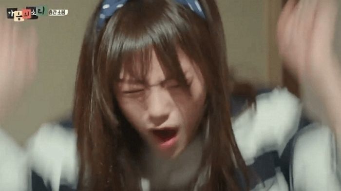 반수 준비하던 대학 룸메이트가 ‘생리대 테러’ 하고 도망쳤습니다