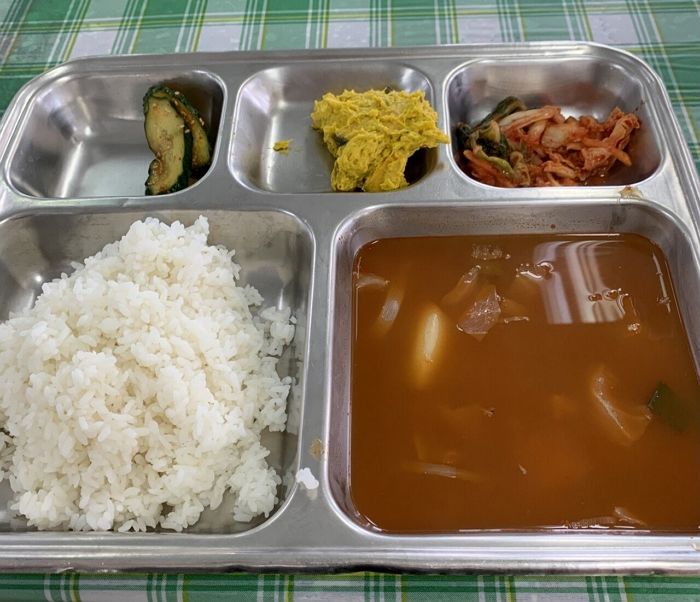 ‘오이 무침+단호박 샐러드’...2년 만에 재개된 예비군 훈련서 또 부실 급식 논란