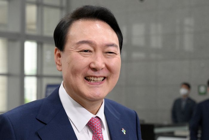 “회의 3번 열고 16억 사용”...윤 대통령 지시에 대통령위원회 싹 정리한다