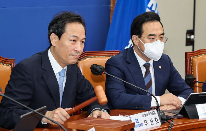 ‘미친 물가’ 이어지자 민주당, ‘밥값 지원법’ 만든다