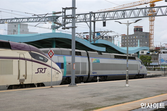 부산 출발해 수서 향하던 SRT 열차, 대전서 탈선