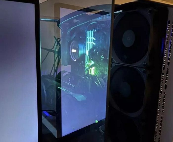 게임 덕후 남편이 구매한 350만원짜리 컴퓨터 당근마켓서 50만원에 판매한 아내