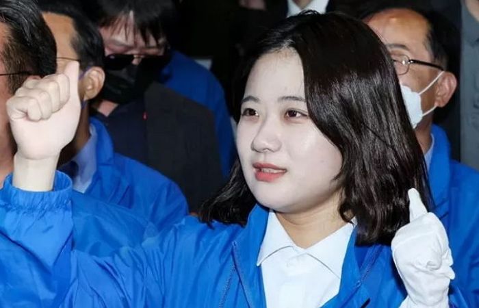 민주당 입당 6개월도 안됐는데 당대표 출마한단 박지현에 김남국 “떼쓰는 정치 그만하라”