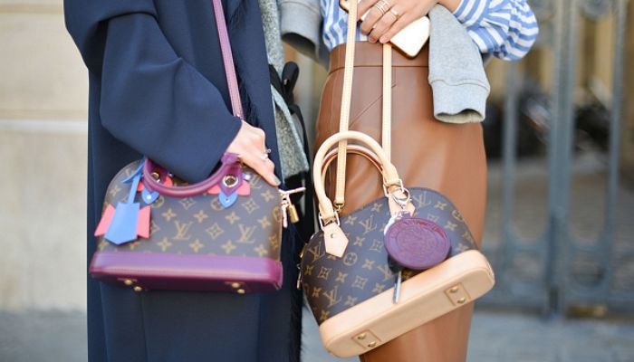 위자료 줄 돈 없는 남편과 ‘1년간 매일 100만원씩’ 쓰는 조건으로 이혼하는 아내