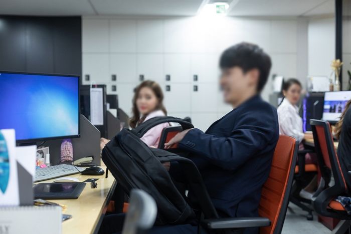 허위로 출장 신청한 뒤 바다낚시 즐긴 공무원, 수당까지 500만원 챙겨