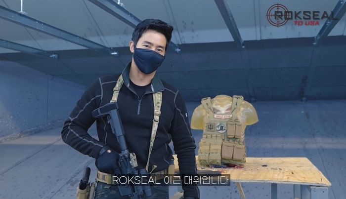 유튜브까지 찾아와 “살인자 역겹다” 비난한 악플러에 이근이 날린 경고