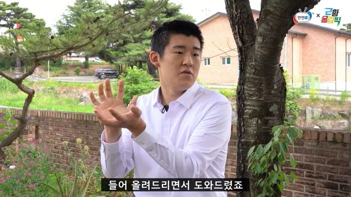 화재 현장서 여성 15명 구하고 마지막에 탈출했던 중학생 근황 (영상)